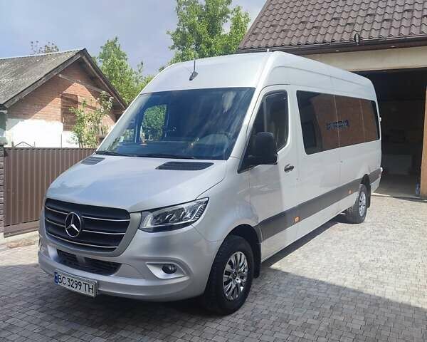 Серый Мерседес Sprinter, объемом двигателя 1.95 л и пробегом 160 тыс. км за 44000 $, фото 37 на Automoto.ua
