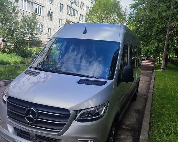 Серый Мерседес Sprinter, объемом двигателя 1.95 л и пробегом 160 тыс. км за 44000 $, фото 10 на Automoto.ua
