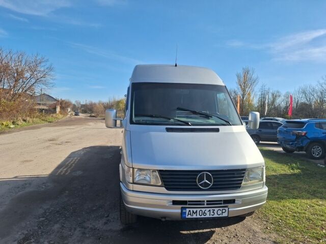 Сірий Мерседес Sprinter, об'ємом двигуна 0 л та пробігом 200 тис. км за 13999 $, фото 7 на Automoto.ua