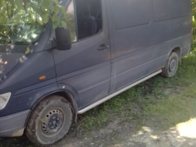 Серый Мерседес Sprinter, объемом двигателя 2.9 л и пробегом 900 тыс. км за 5700 $, фото 1 на Automoto.ua
