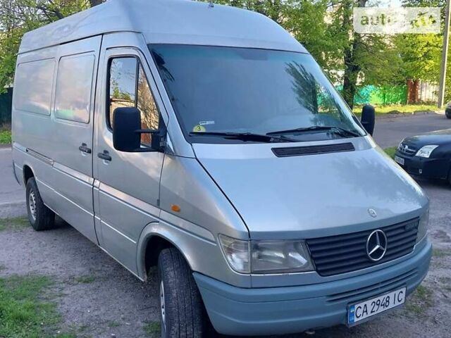 Серый Мерседес Sprinter, объемом двигателя 2.87 л и пробегом 400 тыс. км за 6500 $, фото 1 на Automoto.ua