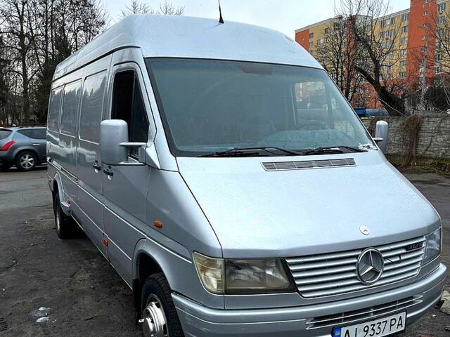 Сірий Мерседес Sprinter, об'ємом двигуна 2.9 л та пробігом 820 тис. км за 10500 $, фото 3 на Automoto.ua