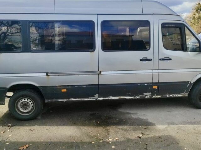 Мерседес Sprinter 2000 в Киеве на Automoto.ua Серый Мерседес Sprinter, объемом двигателя 2.2 л и пробегом 380 тыс. км за 4500 $, фото 2 на Automoto.ua