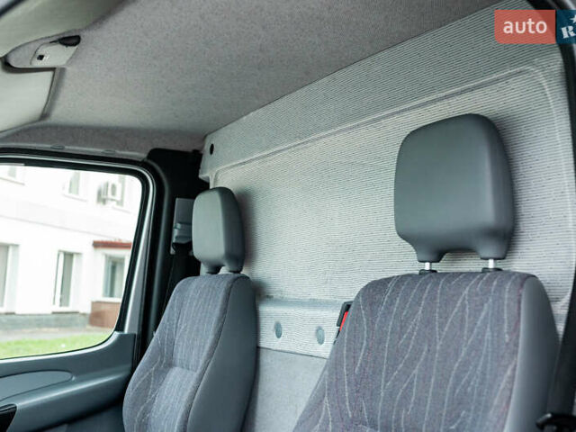 Сірий Мерседес Sprinter, об'ємом двигуна 2.7 л та пробігом 320 тис. км за 16950 $, фото 39 на Automoto.ua