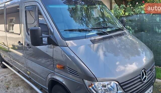Серый Мерседес Sprinter, объемом двигателя 2.2 л и пробегом 600 тыс. км за 8500 $, фото 8 на Automoto.ua