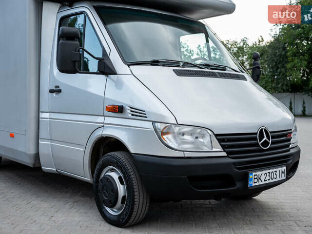 Сірий Мерседес Sprinter, об'ємом двигуна 2.7 л та пробігом 320 тис. км за 16950 $, фото 9 на Automoto.ua