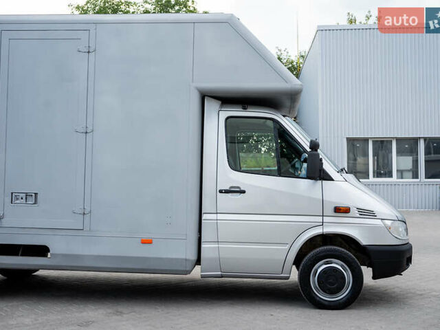 Сірий Мерседес Sprinter, об'ємом двигуна 2.7 л та пробігом 320 тис. км за 16950 $, фото 13 на Automoto.ua