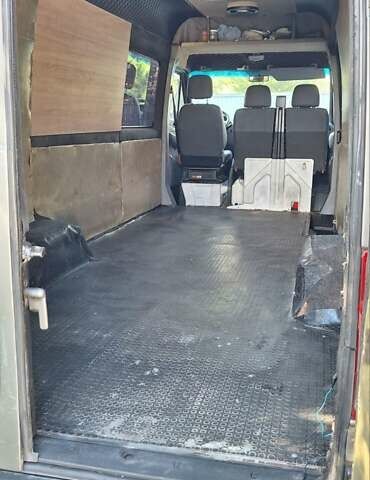 Серый Мерседес Sprinter, объемом двигателя 2.2 л и пробегом 600 тыс. км за 8500 $, фото 6 на Automoto.ua