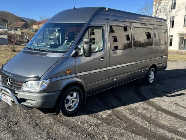 Серый Мерседес Sprinter, объемом двигателя 2.7 л и пробегом 600 тыс. км за 11500 $, фото 1 на Automoto.ua