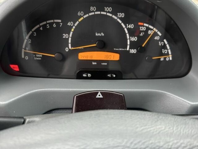 Сірий Мерседес Sprinter, об'ємом двигуна 2.7 л та пробігом 744 тис. км за 9700 $, фото 5 на Automoto.ua