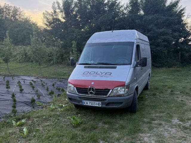 Сірий Мерседес Sprinter, об'ємом двигуна 2.1 л та пробігом 1 тис. км за 5000 $, фото 3 на Automoto.ua