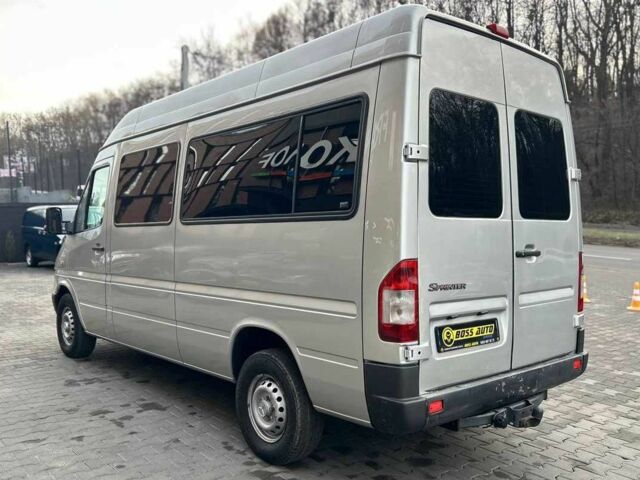 Серый Мерседес Sprinter, объемом двигателя 2.2 л и пробегом 400 тыс. км за 10999 $, фото 3 на Automoto.ua