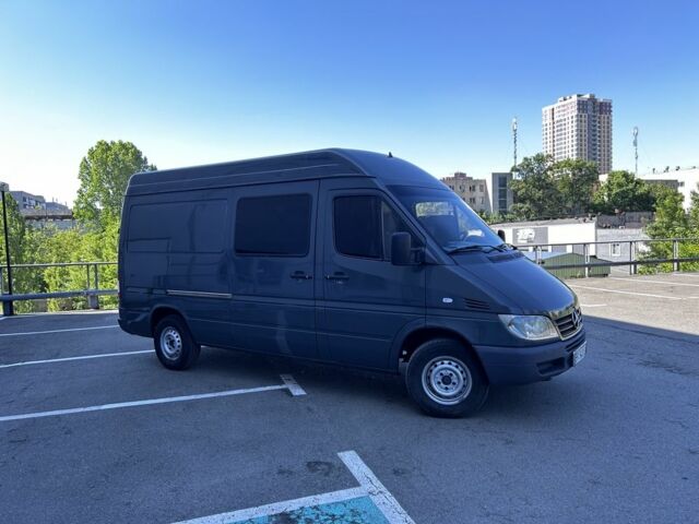 Сірий Мерседес Sprinter, об'ємом двигуна 0.22 л та пробігом 408 тис. км за 10000 $, фото 5 на Automoto.ua