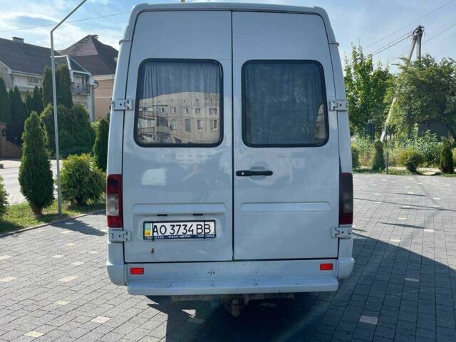 Серый Мерседес Sprinter, объемом двигателя 2.7 л и пробегом 370 тыс. км за 7800 $, фото 2 на Automoto.ua