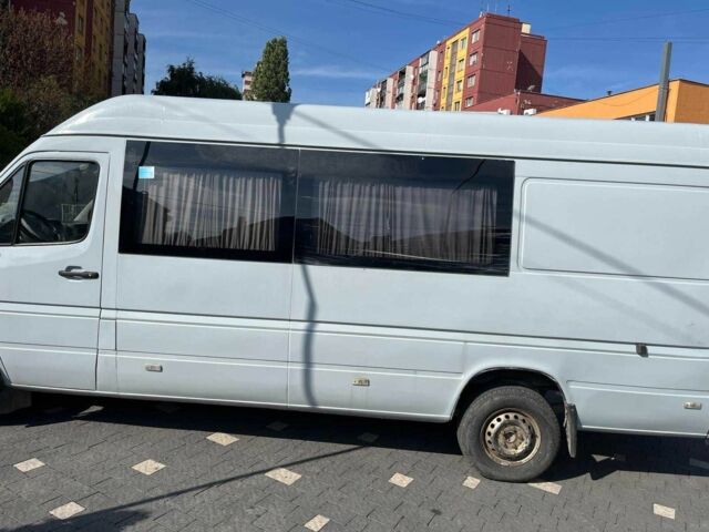 Серый Мерседес Sprinter, объемом двигателя 2.7 л и пробегом 370 тыс. км за 7800 $, фото 1 на Automoto.ua