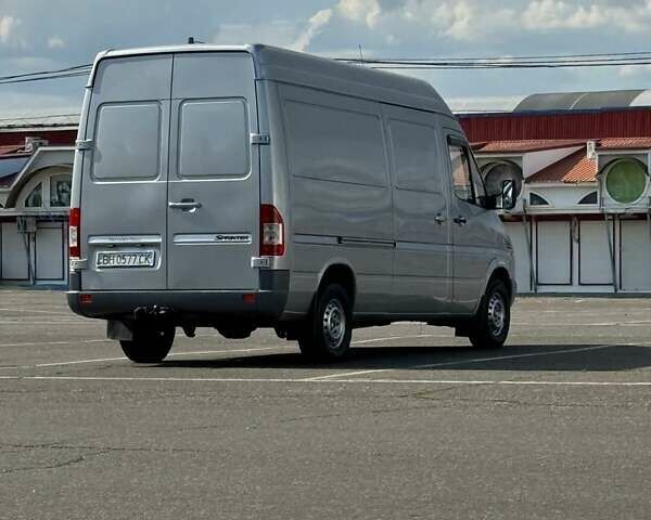 Сірий Мерседес Sprinter, об'ємом двигуна 2.15 л та пробігом 436 тис. км за 13500 $, фото 15 на Automoto.ua