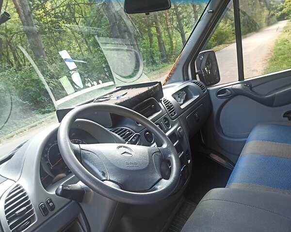 Мерседес Sprinter 2004 у Бершаде на Automoto.ua Сірий Мерседес Sprinter, об'ємом двигуна 2.7 л та пробігом 229 тис. км за 21900 $, фото 12 на Automoto.ua