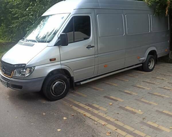 Сірий Мерседес Sprinter, об'ємом двигуна 2.7 л та пробігом 229 тис. км за 22900 $, фото 2 на Automoto.ua