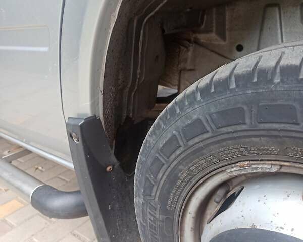 Сірий Мерседес Sprinter, об'ємом двигуна 2.7 л та пробігом 229 тис. км за 22900 $, фото 3 на Automoto.ua
