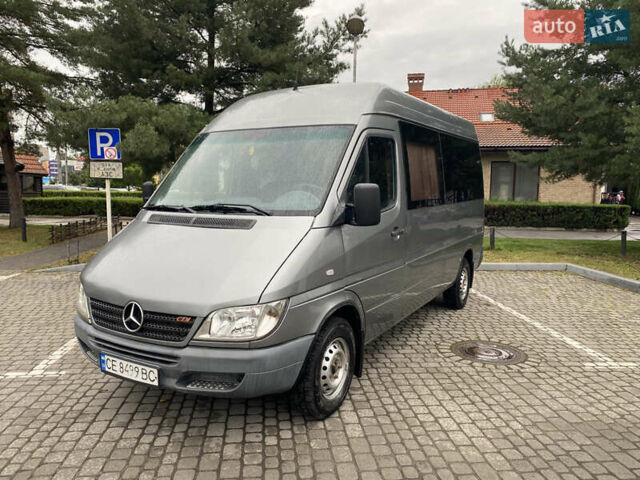 Серый Мерседес Sprinter, объемом двигателя 0 л и пробегом 480 тыс. км за 9850 $, фото 4 на Automoto.ua