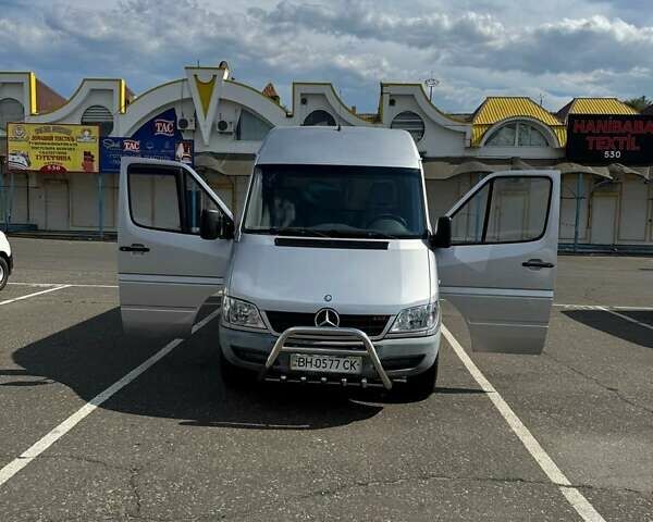 Сірий Мерседес Sprinter, об'ємом двигуна 2.15 л та пробігом 436 тис. км за 13500 $, фото 9 на Automoto.ua