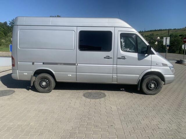 Сірий Мерседес Sprinter, об'ємом двигуна 2.1 л та пробігом 500 тис. км за 9200 $, фото 6 на Automoto.ua
