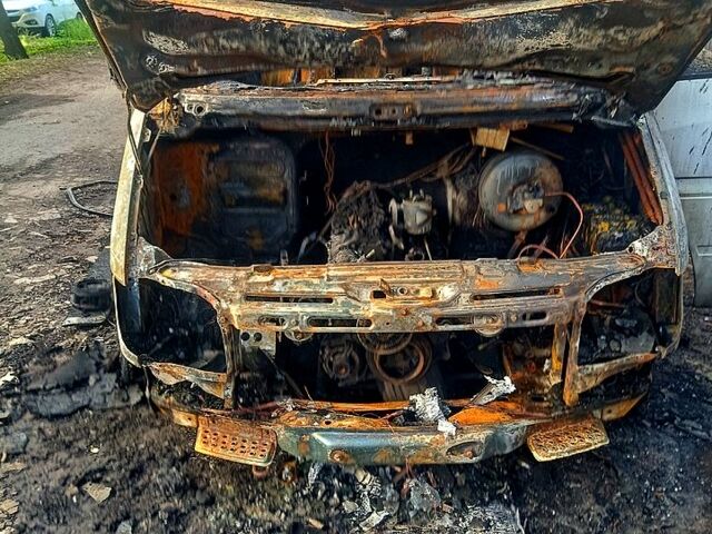 Серый Мерседес Sprinter, объемом двигателя 2.1 л и пробегом 0 тыс. км за 3500 $, фото 11 на Automoto.ua