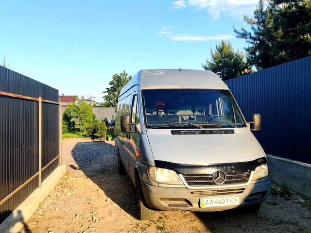 Сірий Мерседес Sprinter, об'ємом двигуна 2.1 л та пробігом 640 тис. км за 8700 $, фото 7 на Automoto.ua