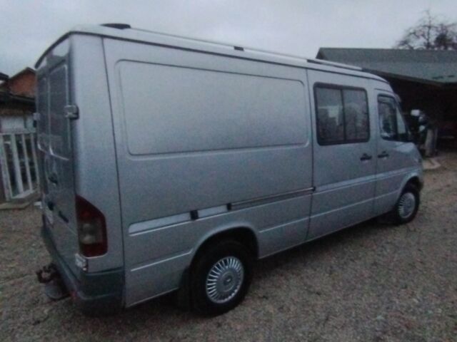 Серый Мерседес Sprinter, объемом двигателя 2.1 л и пробегом 400 тыс. км за 7400 $, фото 1 на Automoto.ua