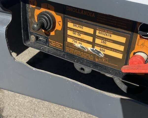 Серый Мерседес Sprinter, объемом двигателя 2.15 л и пробегом 500 тыс. км за 13500 $, фото 12 на Automoto.ua