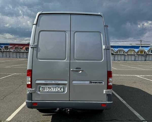 Сірий Мерседес Sprinter, об'ємом двигуна 2.15 л та пробігом 436 тис. км за 13500 $, фото 10 на Automoto.ua