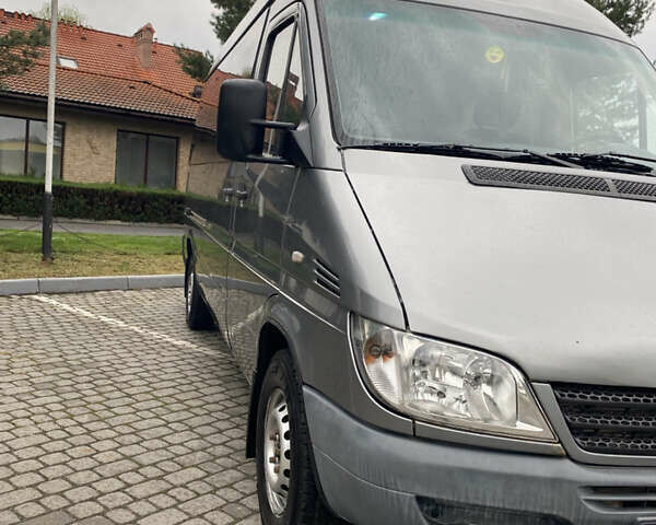 Серый Мерседес Sprinter, объемом двигателя 0 л и пробегом 480 тыс. км за 9850 $, фото 36 на Automoto.ua