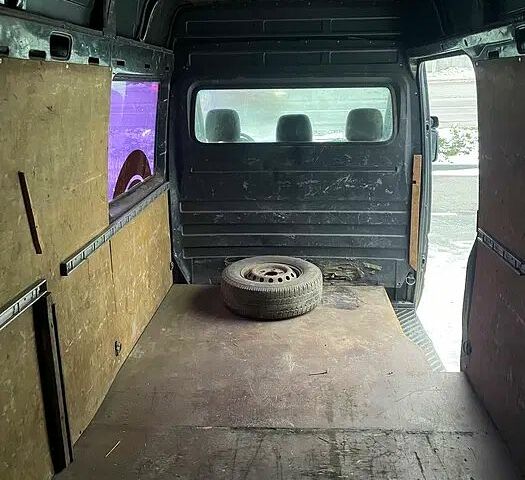 Сірий Мерседес Sprinter, об'ємом двигуна 2.1 л та пробігом 399 тис. км за 5900 $, фото 12 на Automoto.ua