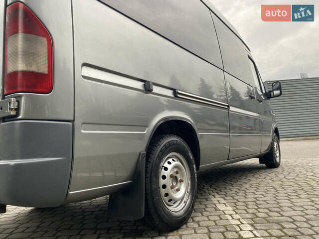Серый Мерседес Sprinter, объемом двигателя 0 л и пробегом 480 тыс. км за 9850 $, фото 26 на Automoto.ua