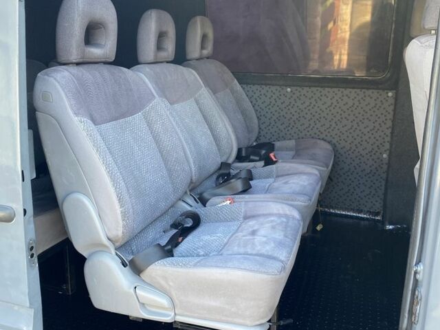 Серый Мерседес Sprinter, объемом двигателя 2.1 л и пробегом 280 тыс. км за 11500 $, фото 18 на Automoto.ua