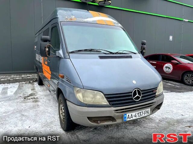 Сірий Мерседес Sprinter, об'ємом двигуна 2.1 л та пробігом 399 тис. км за 5900 $, фото 5 на Automoto.ua