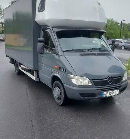 Сірий Мерседес Sprinter, об'ємом двигуна 2.7 л та пробігом 449 тис. км за 13400 $, фото 2 на Automoto.ua