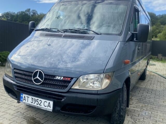 Серый Мерседес Sprinter, объемом двигателя 2.1 л и пробегом 280 тыс. км за 11500 $, фото 15 на Automoto.ua