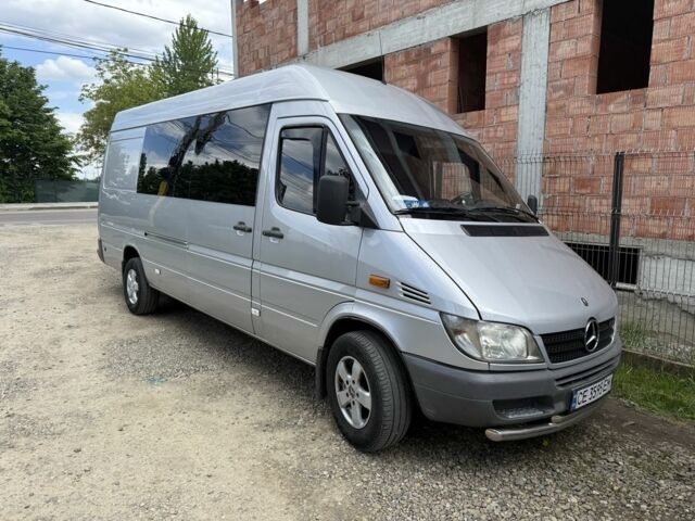 Серый Мерседес Sprinter, объемом двигателя 2.7 л и пробегом 250 тыс. км за 12500 $, фото 15 на Automoto.ua