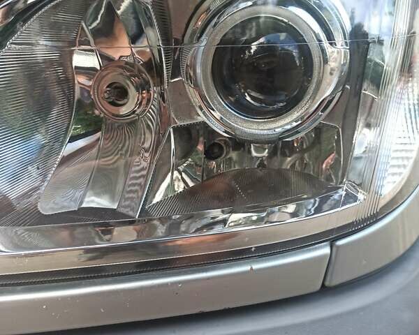 Мерседес Sprinter 2004 у Бершаде на Automoto.ua Сірий Мерседес Sprinter, об'ємом двигуна 2.7 л та пробігом 229 тис. км за 21900 $, фото 10 на Automoto.ua