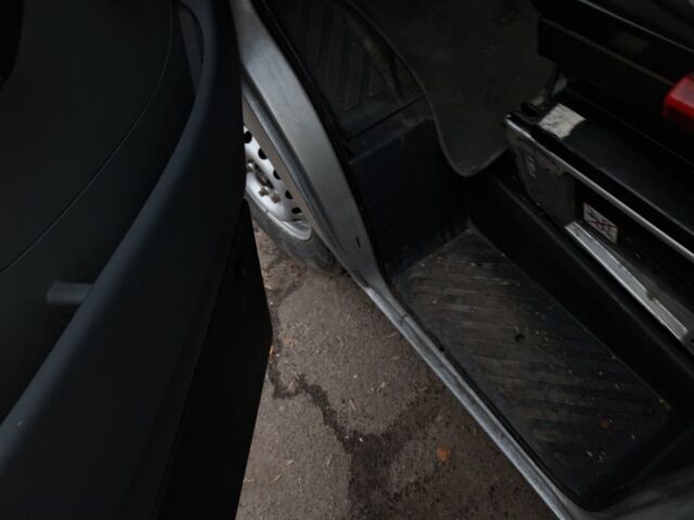 Сірий Мерседес Sprinter, об'ємом двигуна 0 л та пробігом 500 тис. км за 8500 $, фото 5 на Automoto.ua