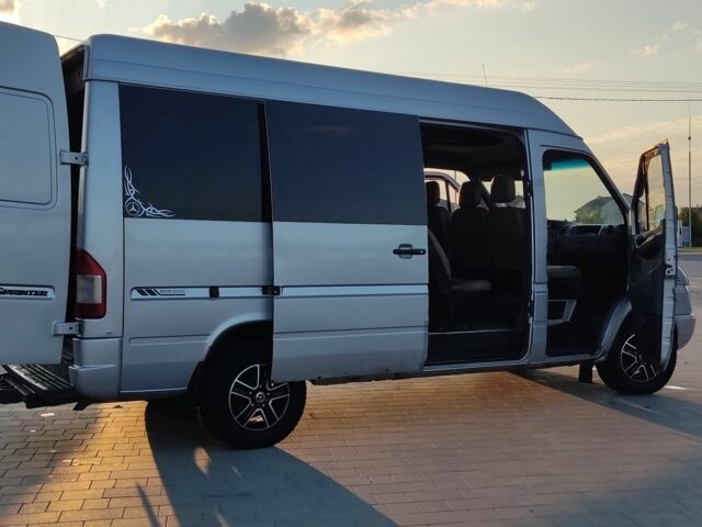 Сірий Мерседес Sprinter, об'ємом двигуна 2.1 л та пробігом 270 тис. км за 7700 $, фото 12 на Automoto.ua
