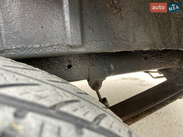 Серый Мерседес Sprinter, объемом двигателя 2.15 л и пробегом 320 тыс. км за 8800 $, фото 8 на Automoto.ua