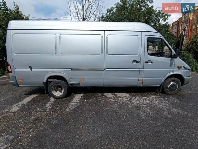 Серый Мерседес Sprinter, объемом двигателя 2.15 л и пробегом 600 тыс. км за 14999 $, фото 7 на Automoto.ua