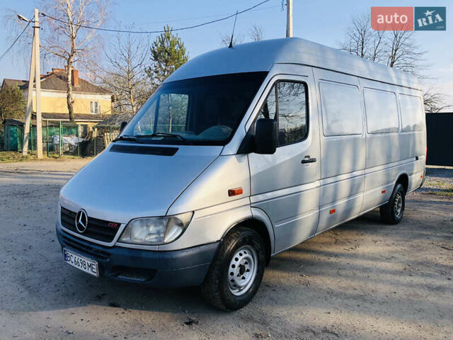 Сірий Мерседес Sprinter, об'ємом двигуна 2.15 л та пробігом 500 тис. км за 10700 $, фото 1 на Automoto.ua