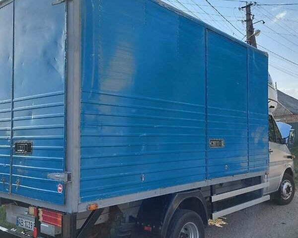 Сірий Мерседес Sprinter, об'ємом двигуна 2.69 л та пробігом 208 тис. км за 15500 $, фото 3 на Automoto.ua