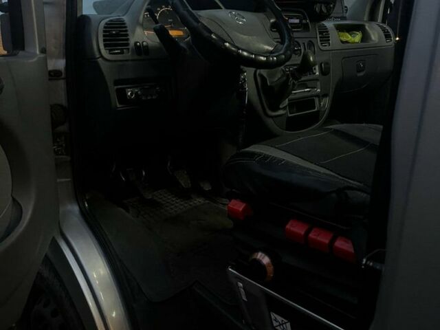 Серый Мерседес Sprinter, объемом двигателя 2.7 л и пробегом 650 тыс. км за 10000 $, фото 12 на Automoto.ua