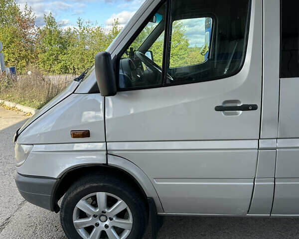 Сірий Мерседес Sprinter, об'ємом двигуна 2.15 л та пробігом 804 тис. км за 7300 $, фото 7 на Automoto.ua
