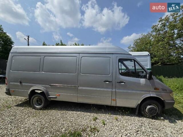 Серый Мерседес Sprinter, объемом двигателя 2.15 л и пробегом 600 тыс. км за 14999 $, фото 1 на Automoto.ua