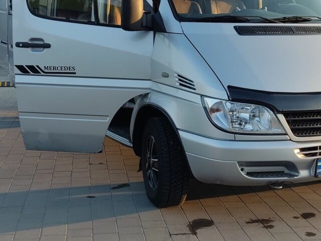 Сірий Мерседес Sprinter, об'ємом двигуна 2.1 л та пробігом 270 тис. км за 7700 $, фото 9 на Automoto.ua